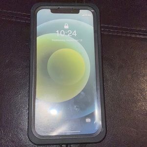 IPHONE 13 BLACK CASE